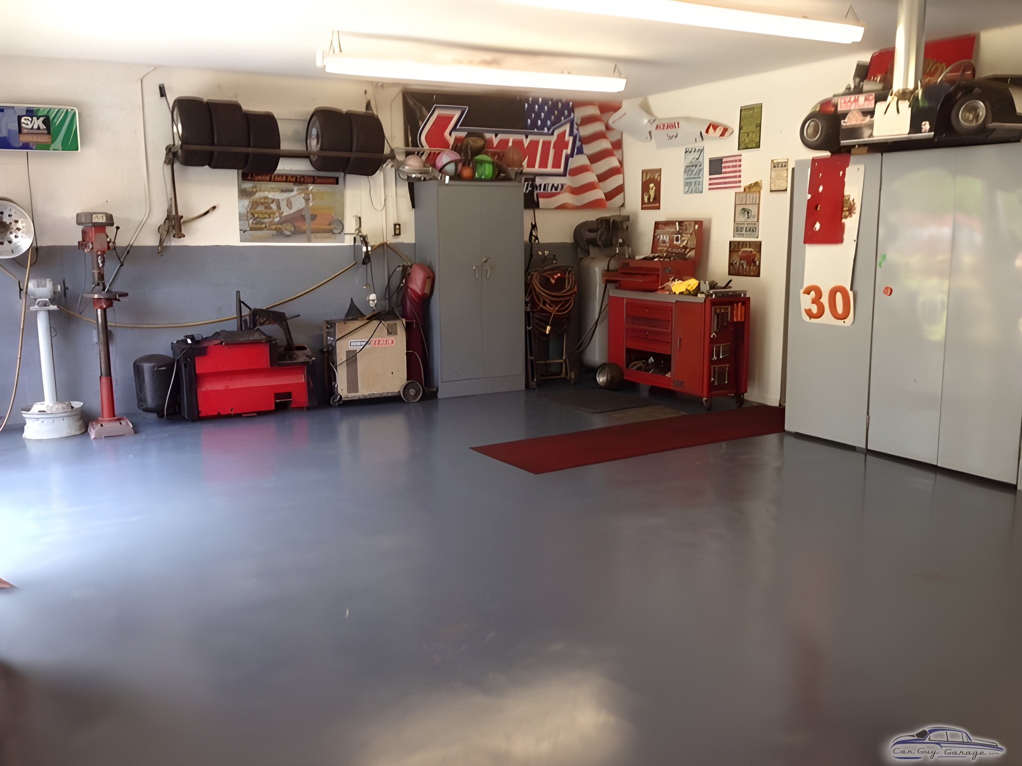 Organized garage with tool chest and storage cabinets - Bugattiboy from Port Charlotte, FL