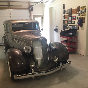 Classic Car Display With Wall Plaques And Tool Cart - Hizzoner from Flowery Branch, Ga