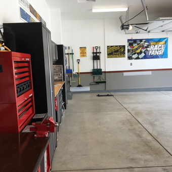 Organized garage with tool chest and cabinets - Pete from Colorado Springs, CO