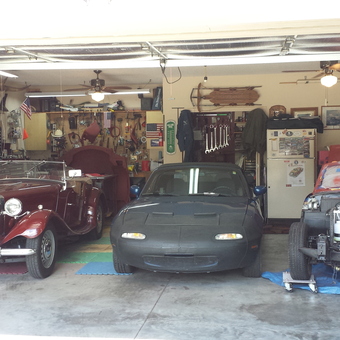 Classic and Project Cars with Tools in Organized Garage - MGSpit from Crossville, TN