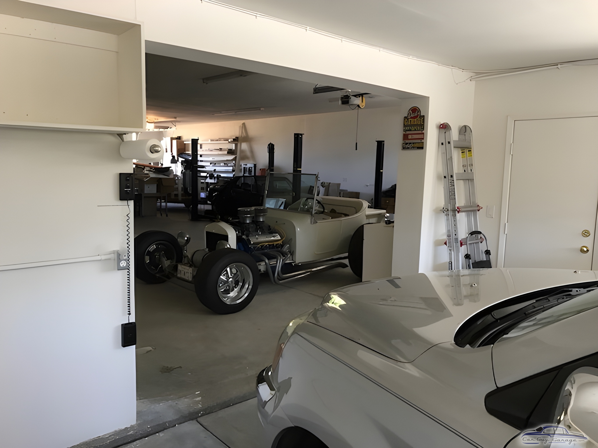 Classic Car Garage with Ladders and Storage - Anthony Natoli from Agua Dulce, California