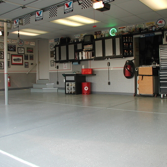 Organized garage with tool cabinets and decor - Rdgliot from Lake in the Hills, IL