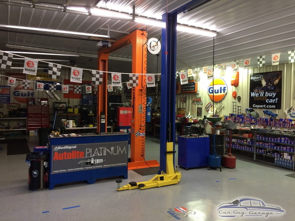 Kenny's Garage from Milton, Del showing Car Lifts