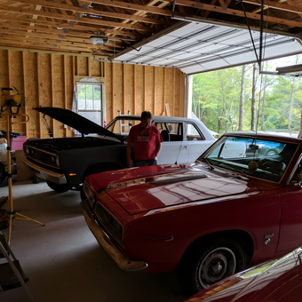Classic Cars and Garage Tools in Spacious Workshop - Jonathan Witteveen from Portland, TN