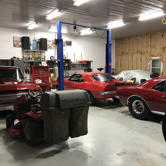 Classic Cars, Tool Storage, and Lift in Spacious Garage - Ray from Sykesville, Md