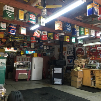 Vintage Oil Cans and Classic Garage Decor - Scott from Grand Rapids, Michigan