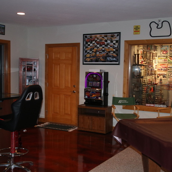 Garage Bar Stools, Slot Machine, Car Decor - Rob W from Brooklyn, WI
