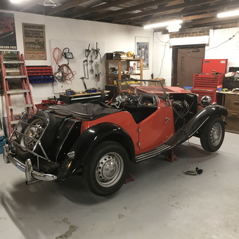 Classic Car Garage with Tools and Storage - Harry from Philadelphia, PA