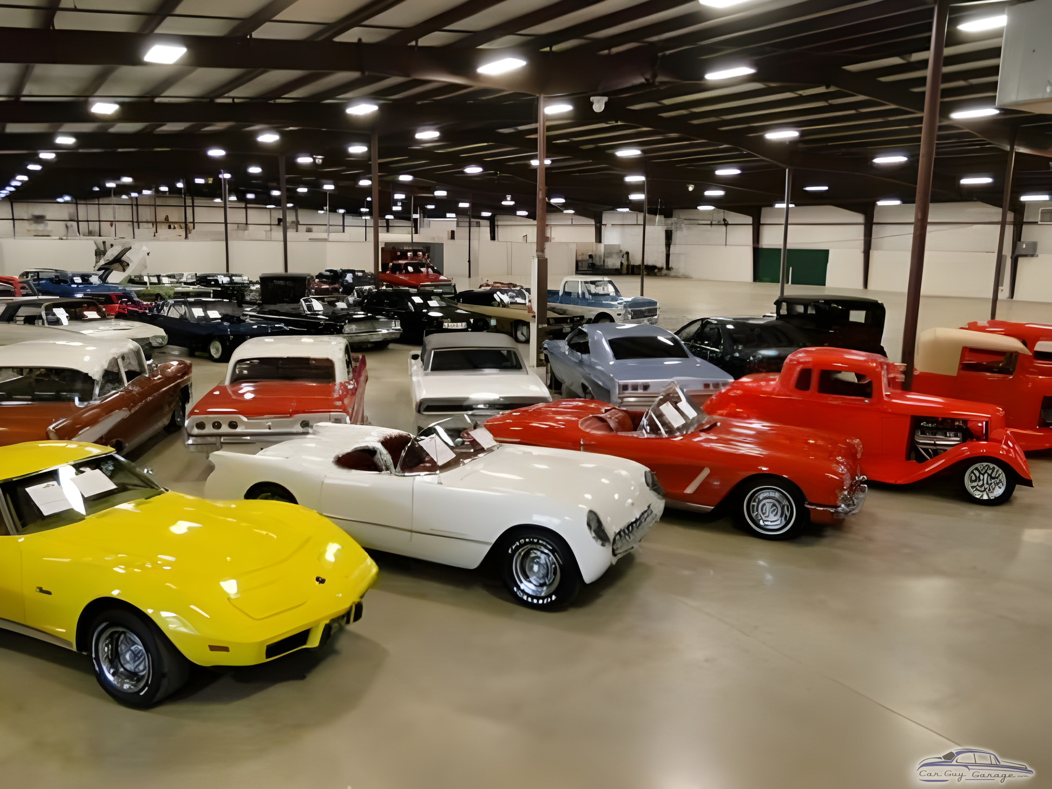 Classic Cars Displayed in Spacious Garage - Gateway Classic Cars from O'Fallon, IL