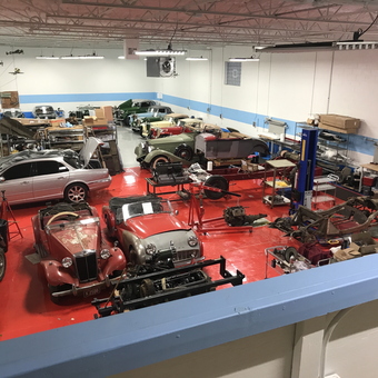 Classic Car Restoration Garage with Tools and Lift - Lee from Dearborn, MI