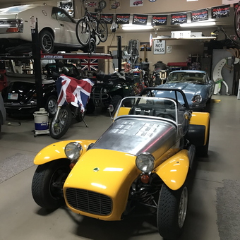 Classic Cars, Car Lift, and Bicycles in Organized Garage - Ron from Las Cruces, Nm