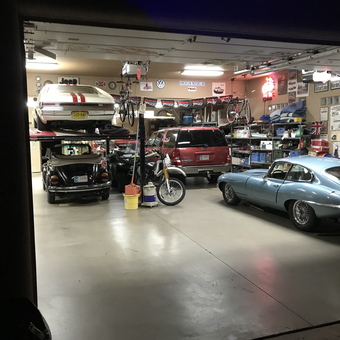Classic Car Garage with Auto Lift and Wall Decor - Ron from Las Cruces, Nm