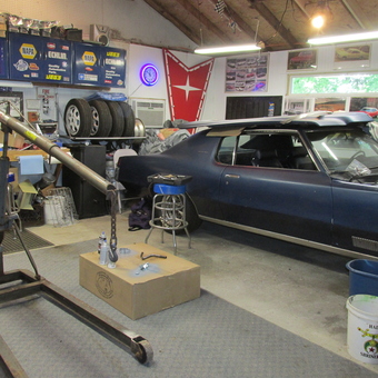 Classic Car Restoration Garage With Tools and Lift - Pontiac Bill from Evansville, IN