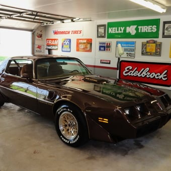 Classic Trans Am and Vintage Garage Signs - John Hall from Wilkes Barre, Pennsylvania