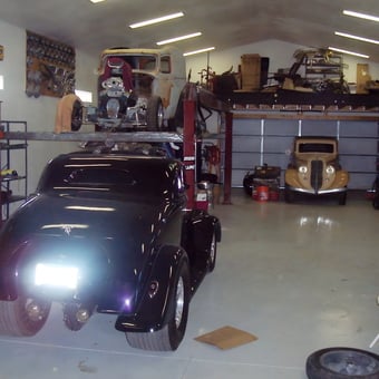 Classic Cars, Car Lift, and Tool Storage in Spacious Garage - SSAZA from Avondale, az