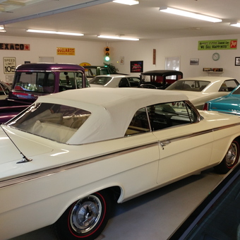 Classic Car Garage with Collectible Signs and Decor - Xlr8 from Sellersville, Pa