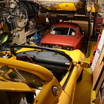 Garage with Classic Cars, Bicycle, and Auto Lift - jabingb