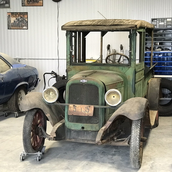 Classic Car Restoration Garage with Vintage Chevy - JBird from Silesia, MT