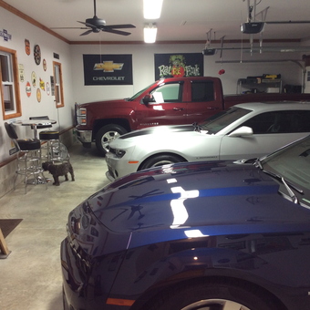 Chevrolet Garage With Camaros, Wall Signs, and Bar Stools - Carol from Copley, Ohio