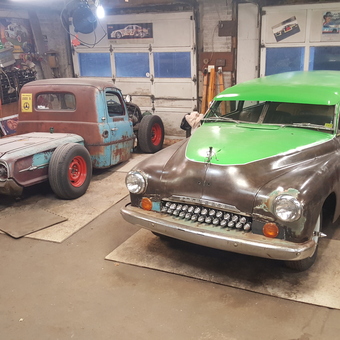 Custom Classic Cars and Garage Decor Signs - Walter Meade from Nanticoke, PA
