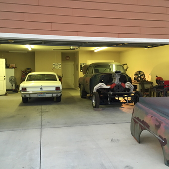 Classic Car Garage with Tools and Workbenches - 6stringtim from Porterville, Ca