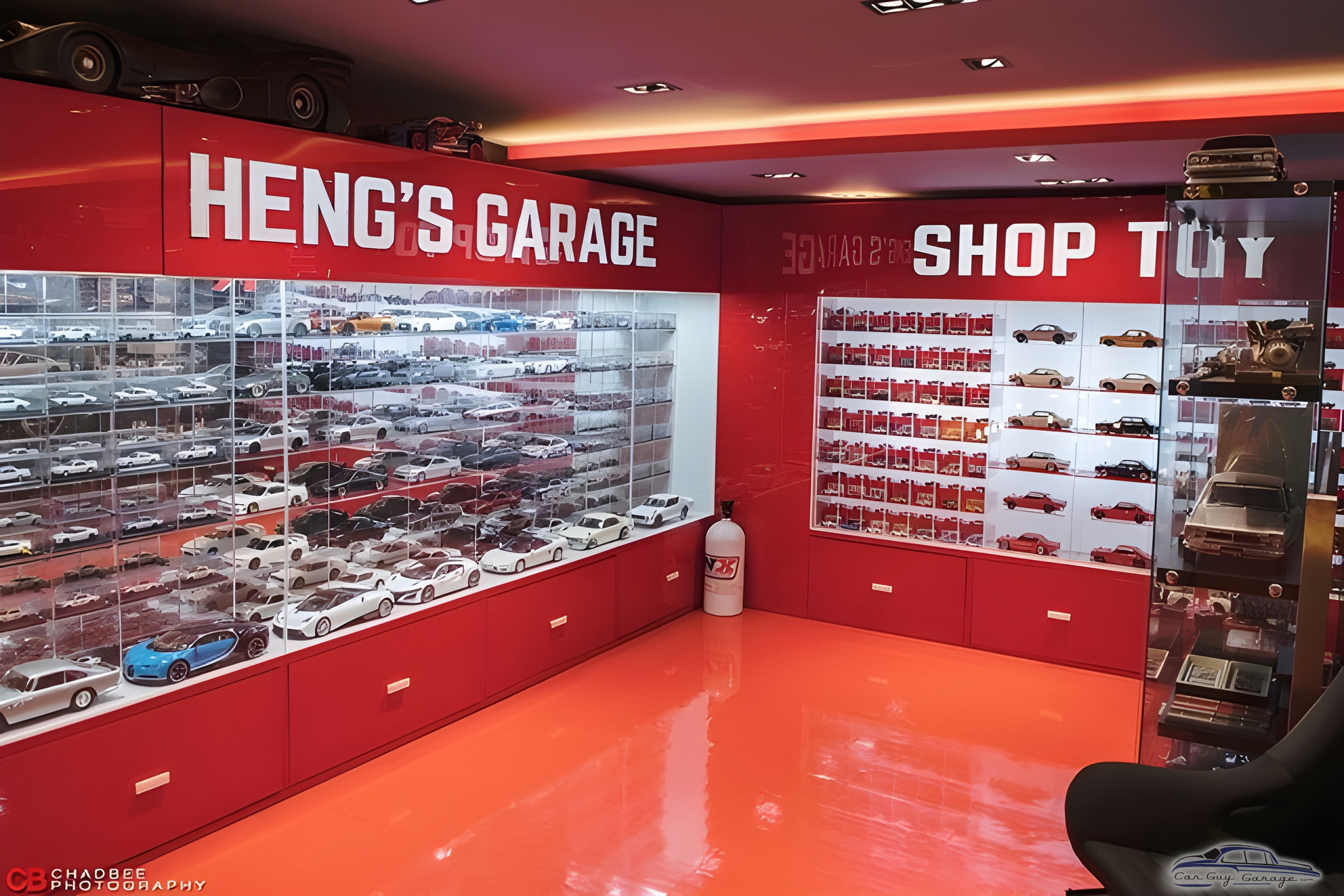 Diecast Car Display Cases and Collectibles - Heng from Bangkok