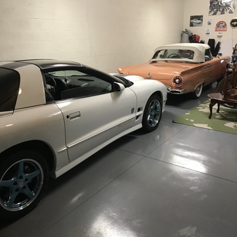 Classic and Modern Cars in Clean Garage - Lee from ft myers, IL