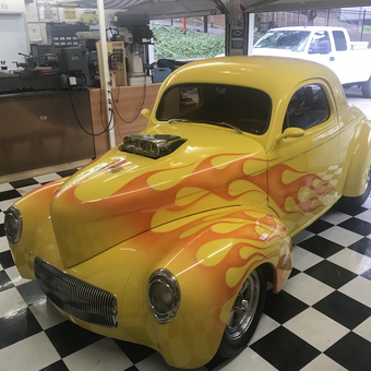 Classic Hot Rod and Checkered Floor Garage - Tim from Morgan Hill, CA