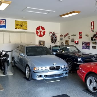 Classic Cars, Motorcycles, and Garage Decor - Rick from Temple, PA