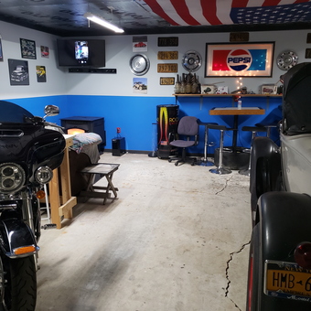 Classic Car, Motorcycle, and Retro Decor Garage - Jack from Elmira, NY