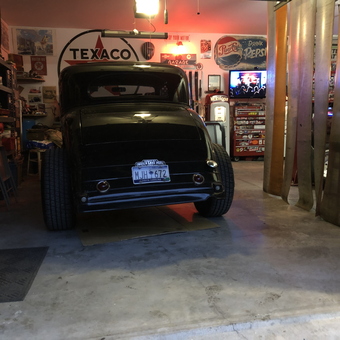Classic Car Garage with Texaco Sign and Vintage Decor - Jr. from Charleston, SC