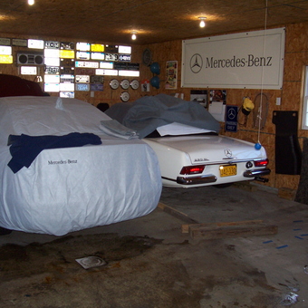 Mercedes-Benz Garage with Car Covers and Decor - Bradley from Butler, PA