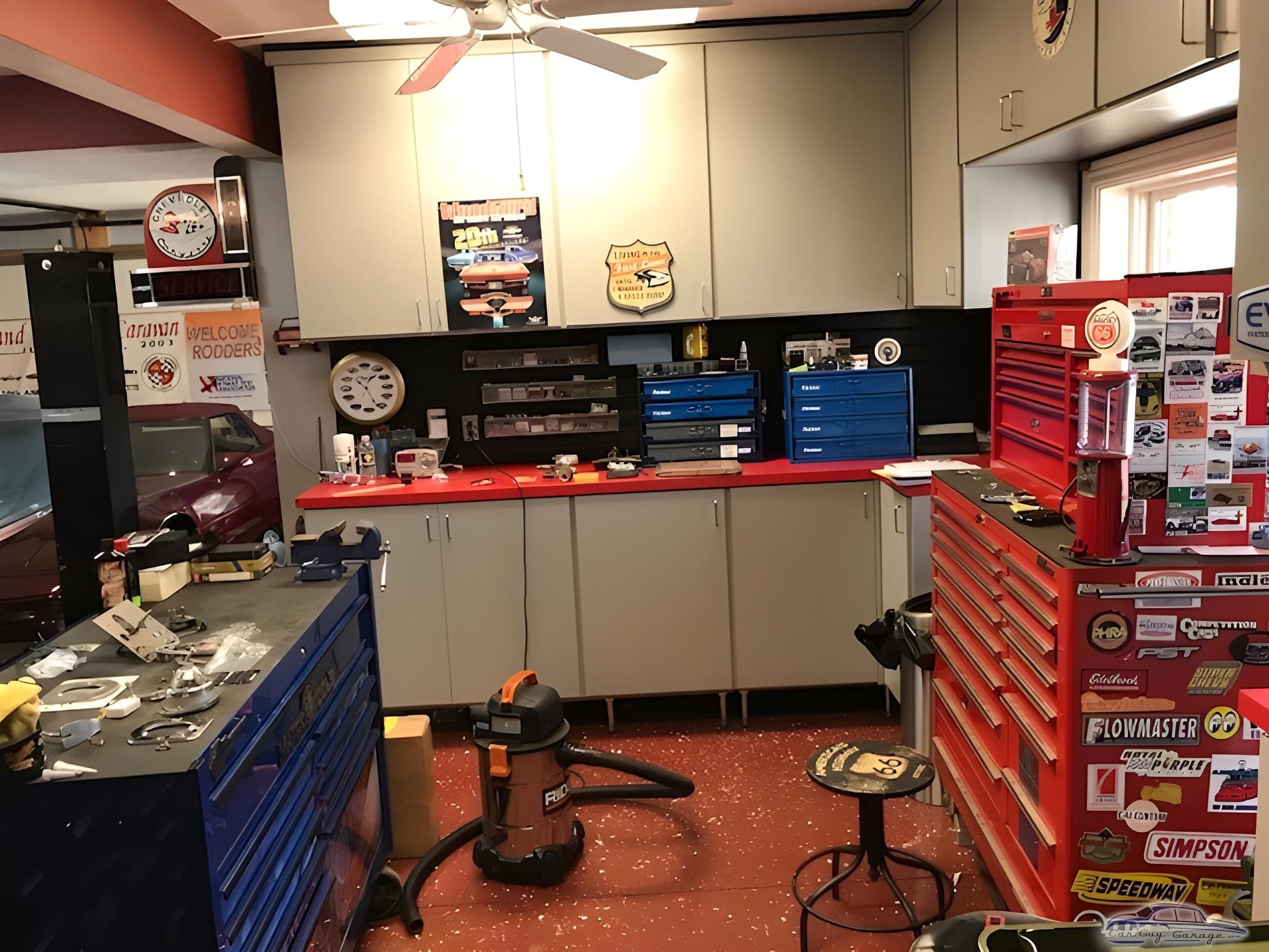 Organized garage with tool chests and cabinets - Bill from Louisville, KY
