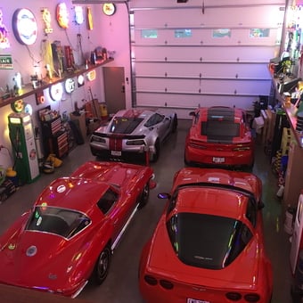Classic Corvette Garage with Neon Signs and Gas Pumps - Jeff from Canal Winchester, OH