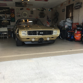 Classic Car Garage with Wall Signs and Clocks - Clay from Palm Beach Gardens, FL