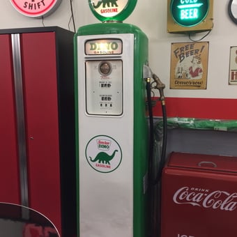 Sinclair Dino Gas Pump and Retro Signs Display - Ray from Aston, PA