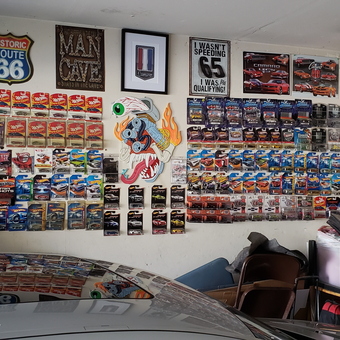 Hot Wheels Wall Display and Car Signs - Ulysses from Alta Loma, CA