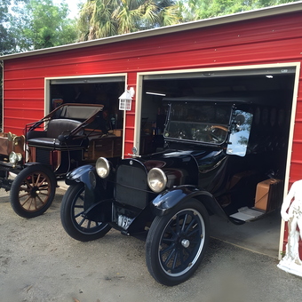 Classic Cars in Red Metal Garage with Decor - RAY from FORT PIERCE, FL