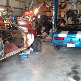Classic Car Restoration Garage with Tool Chests and Lift - Bill from Balto., MD