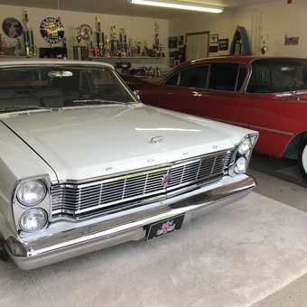Classic Cars, Trophies, and Garage Decor Display - Scotty from Xenia, OH