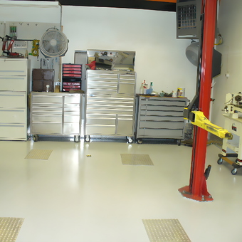 Organized Garage With Tool Chests and Auto Lift - Bubba from Max Meadows, VA