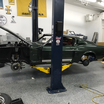 Classic Car Restoration with Lift and Tools - William from Boise, ID