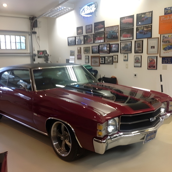 Classic Car Garage with Wall Decor and Tools - Alain from Corral de Tierra, CA