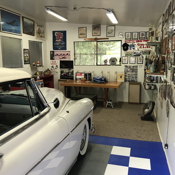 Classic Car Garage with Wall Decor and Memorabilia - Bill from Roseburg, OR