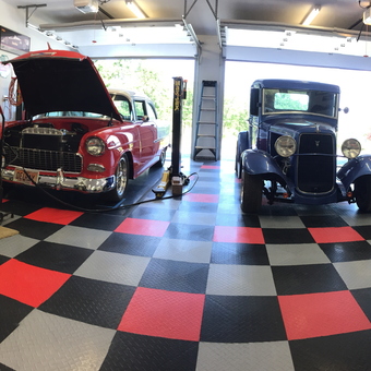 Classic Cars in Checkered Tile Garage with Wall Art - Patrick from The Dalles, OR