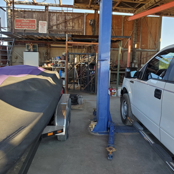 Garage with Vehicle Lift, Workbench, and Tools - Don from Jean, NV
