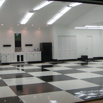 Black and White Checkered Garage Floor with Cabinets - Ken from New Braunfels, TX