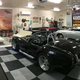 Classic Car Garage with Lounge, Decor and Wall Art - Tuck from Saint Michaels, MD
