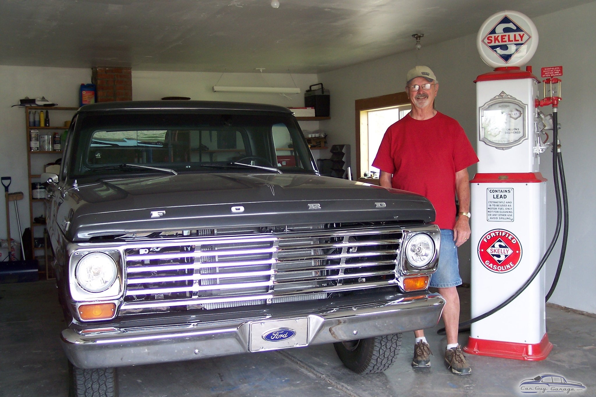 Dale from Goodland, KS