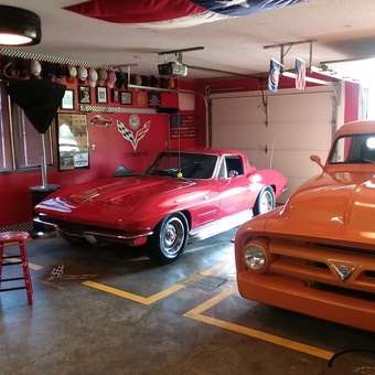 Classic Car Garage with Red Corvette and Wall Decor - Donald from Bismarck, IL